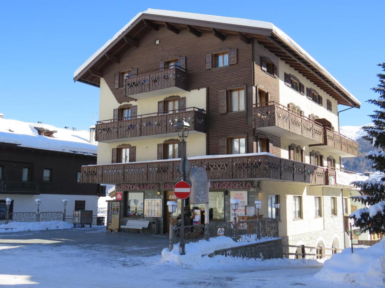 Residence Livigno Myholidaylivigno Bagian luar foto